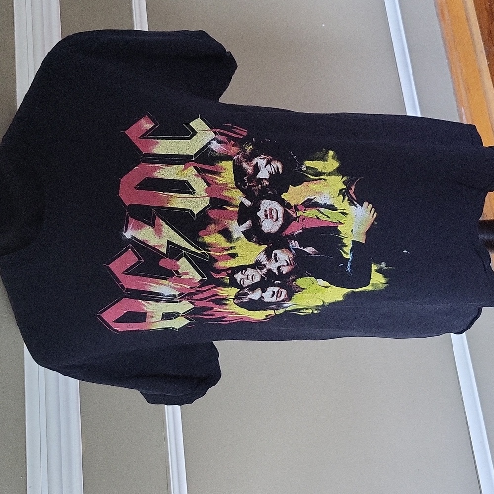 AC/DC Black Graphic T-Shirt Size Medium